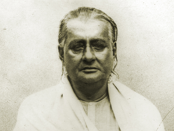 Swami Akhandananda